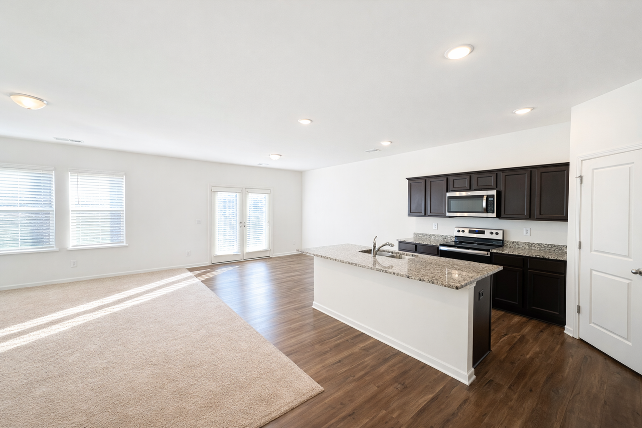 5075 Minnow Ln - Photo 4 of 31