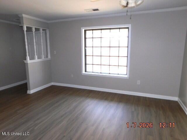 8278 Lake Shore Dr W - Photo 5 of 15