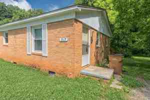 featured image of 317 Jennings St