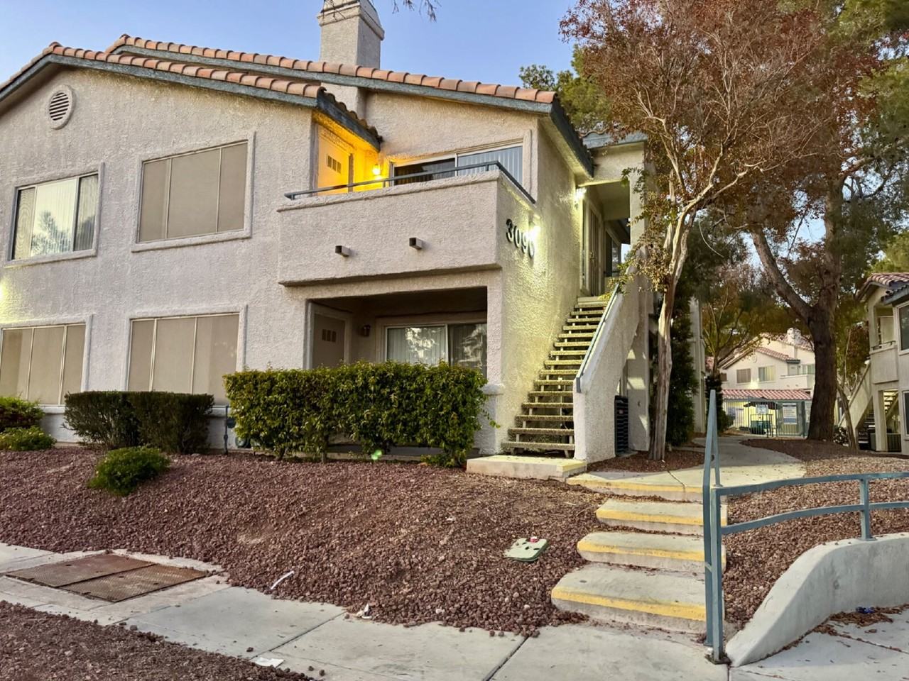 3090 Tarpon Dr #201 - Photo 3 of 33