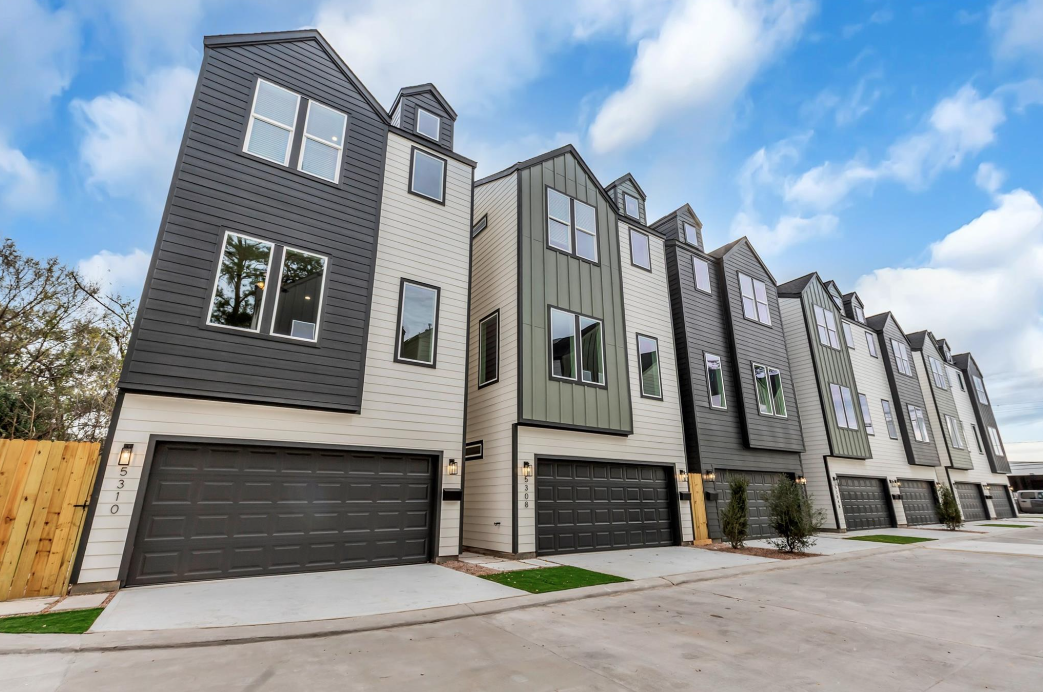 5310 Kindred Garden Ln - Photo 2 of 23