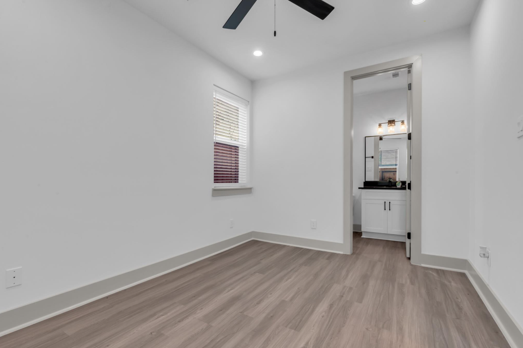 5310 Kindred Garden Ln - Photo 4 of 23