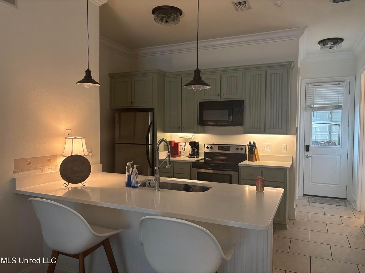 216 Carre Ct - Photo 6 of 16