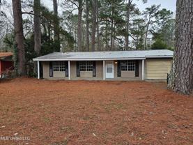 3008 Willow Dr - Photo 1 of 1