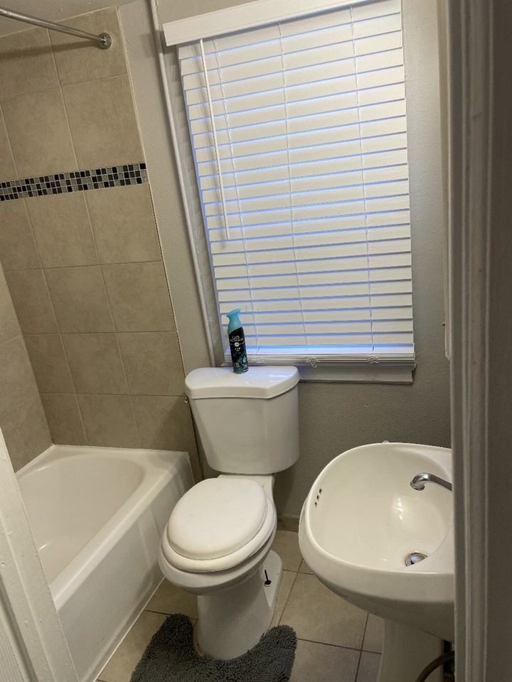 2925 W 37th Ave #3 - Photo 6 of 6