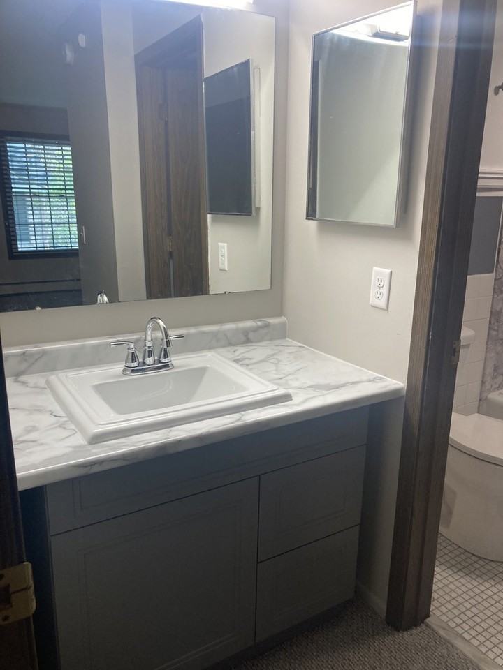 4630 Cedar Lake Rd S #7 - Photo 6 of 15