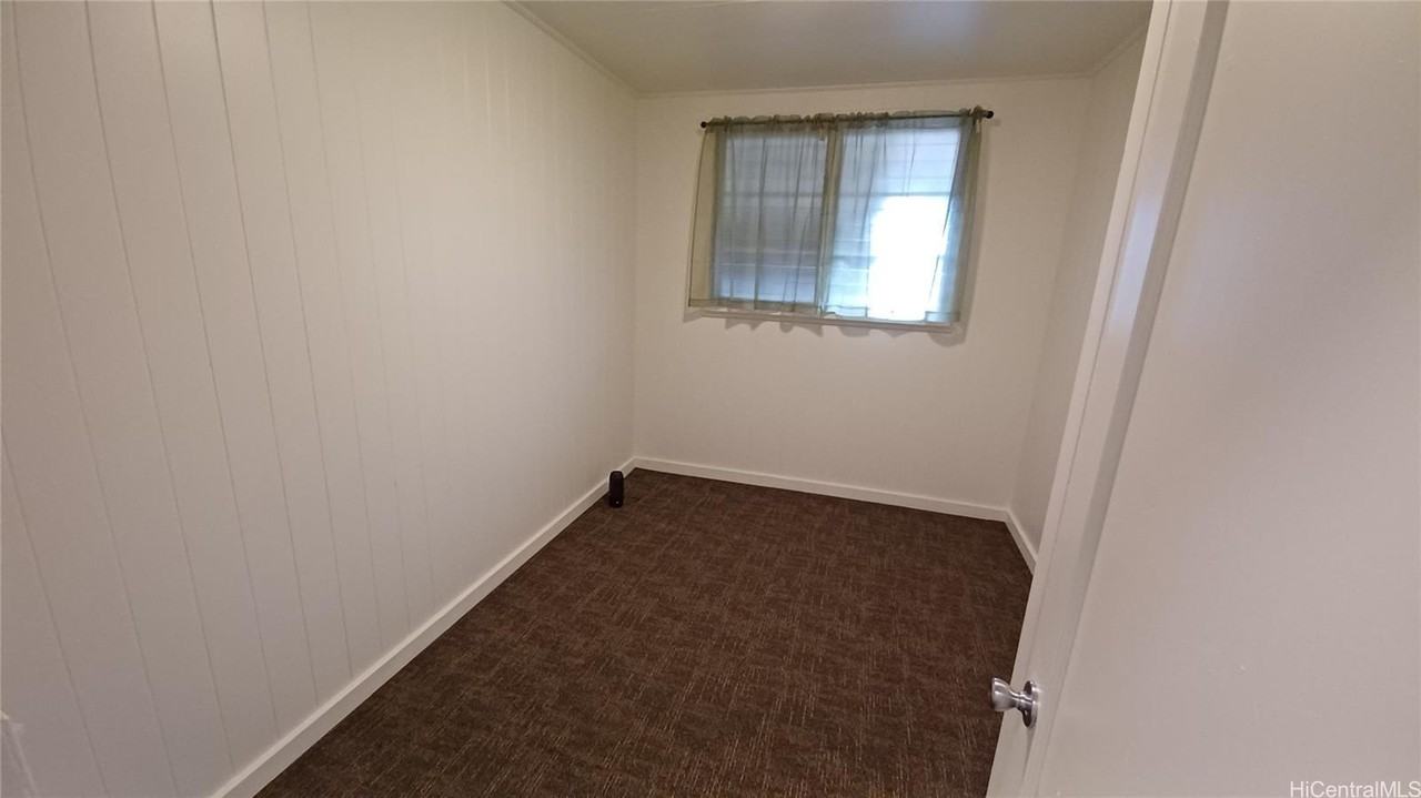 259 Kuahiwi Ave #B - Photo 7 of 8