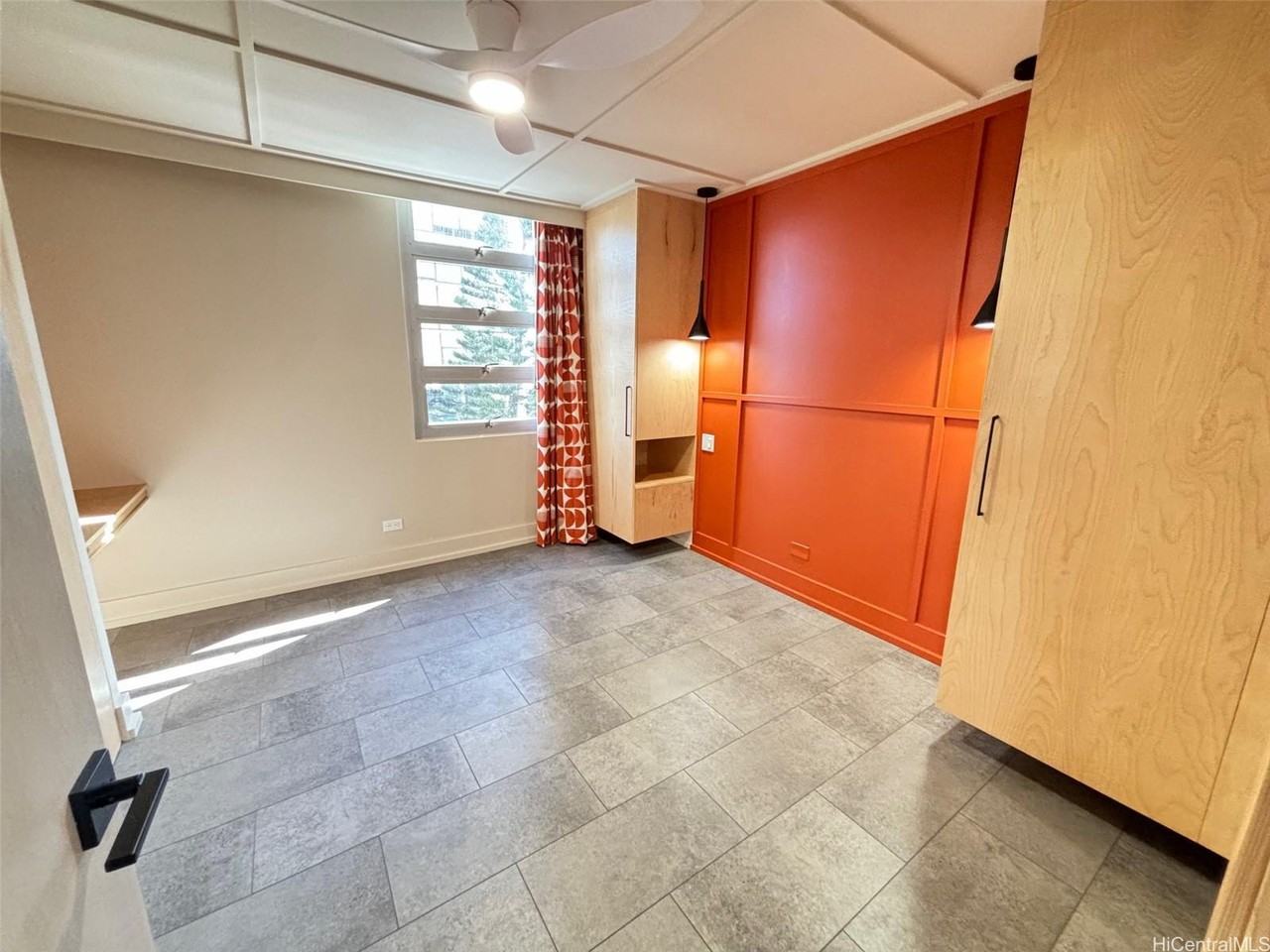 2740 Kuilei St #602 - Photo 6 of 13