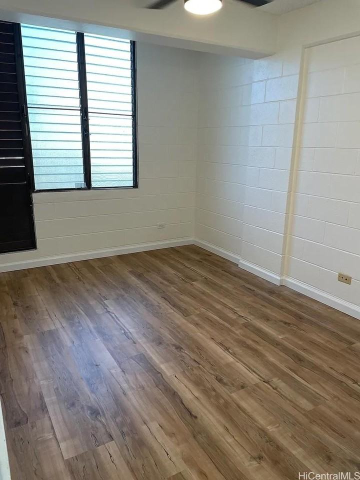 1906 Fern St #304 - Photo 5 of 6