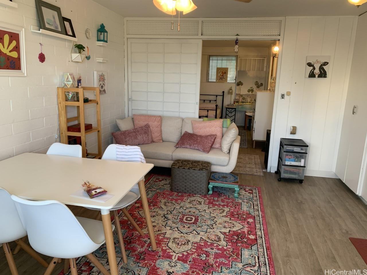 1526 Thurston Ave #1 - Photo 2 of 7