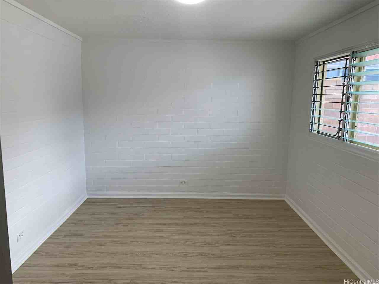 2956 Varsity Cir #G - Photo 5 of 7