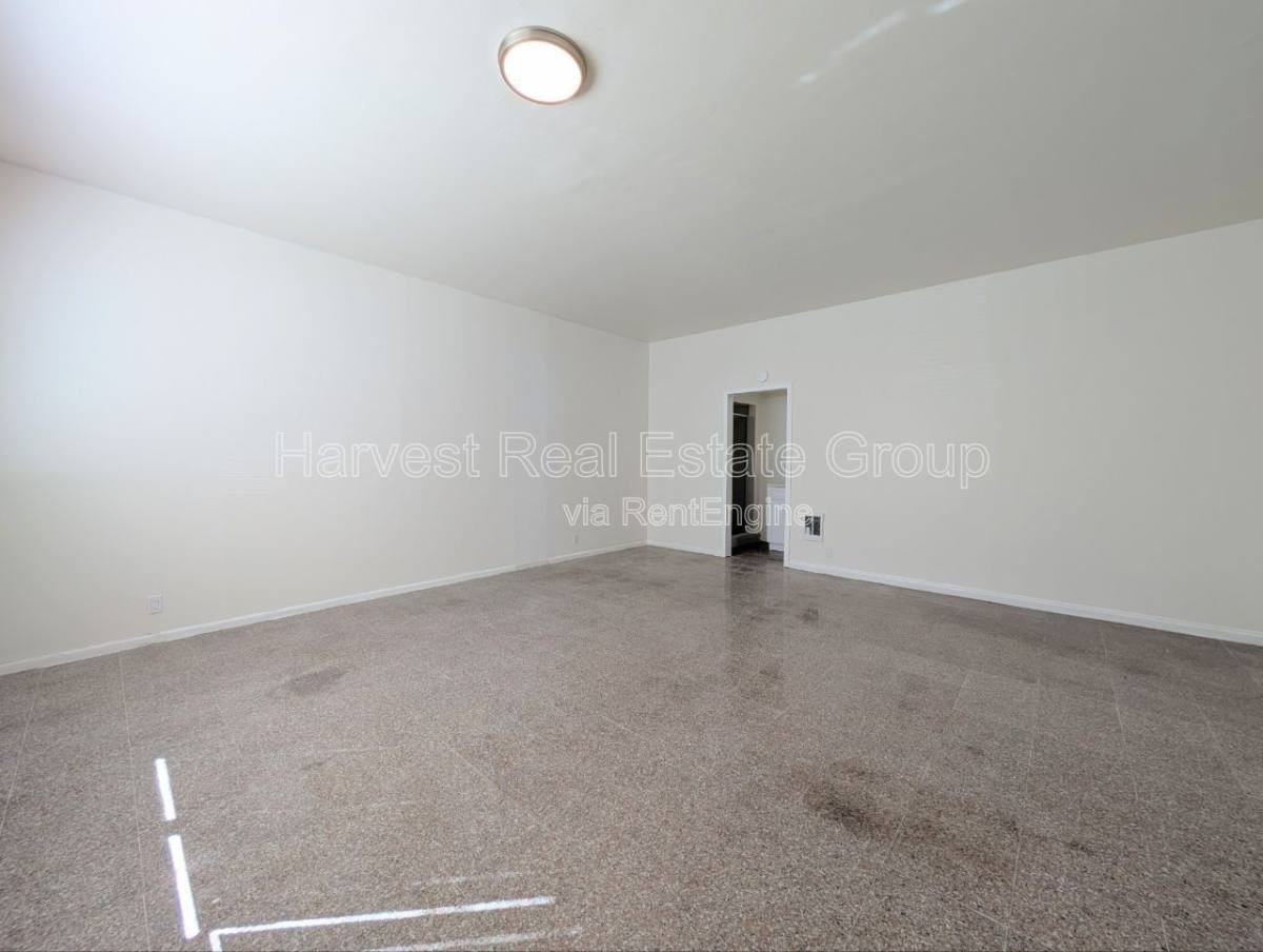 1247 23rd St #2247 - Photo 3 of 6