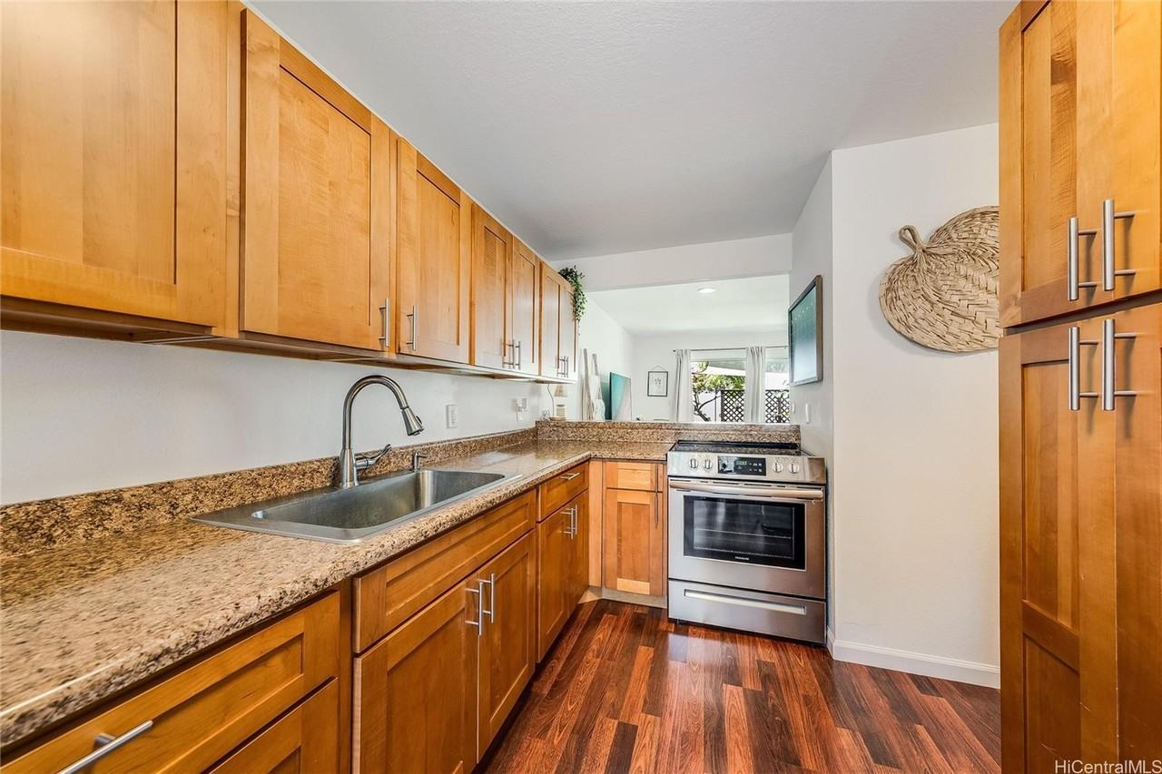 92-984 Panana St #10 - Photo 5 of 24