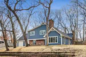 featured image of 22 Chrismar Rd