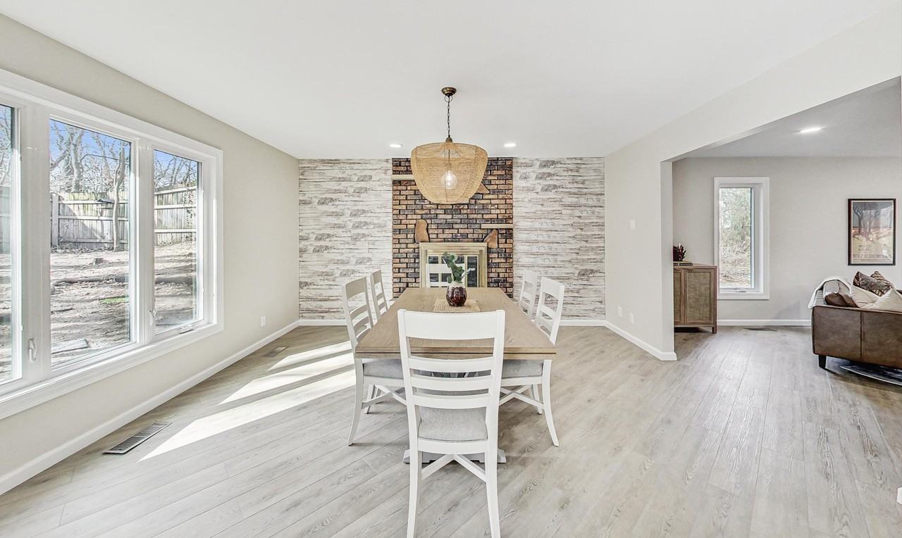 22 Chrismar Rd - Photo 5 of 26