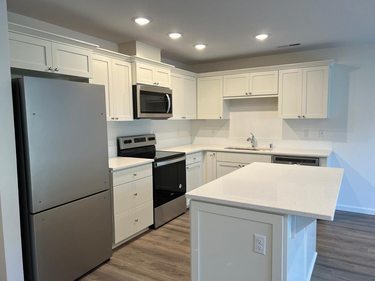 10 Taryn Ct - Photo 5 of 28