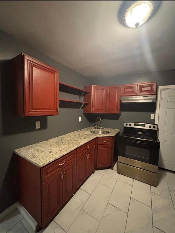 73 E Cosgrove St - Photo 4 of 20