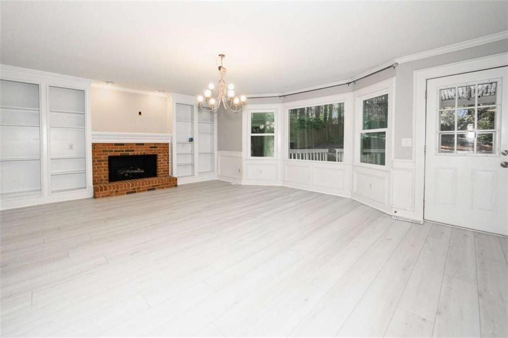 151 Lakeside Dr Nw - Photo 3 of 49