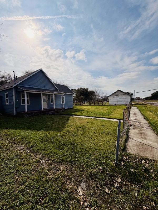 120 18th St - Photo 6 of 43