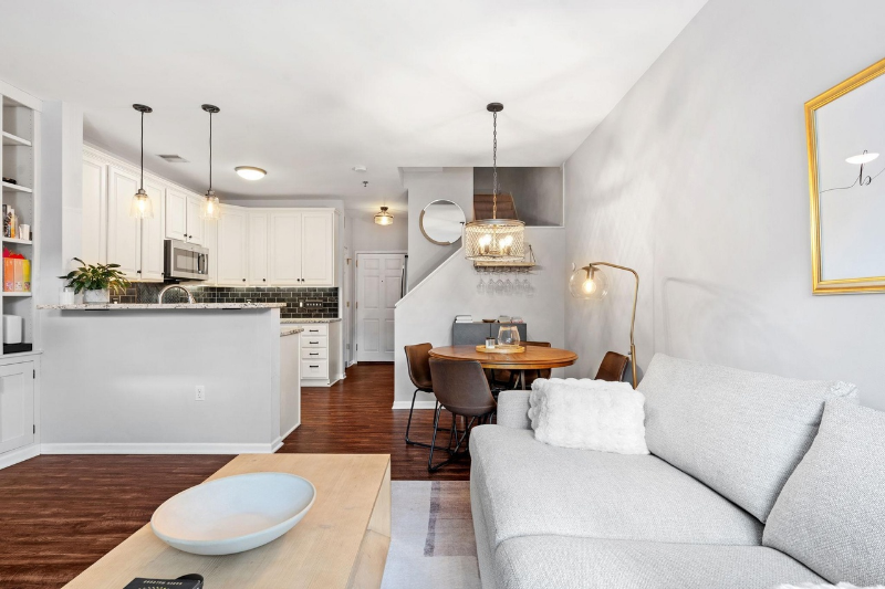 660 N 2nd St #104 - Photo 3 of 14