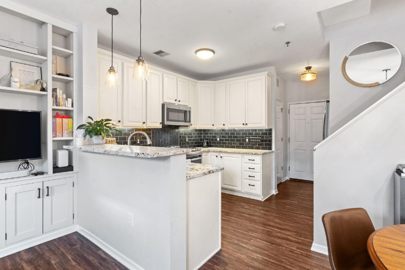 660 N 2nd St #104 - Photo 4 of 14