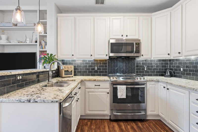 660 N 2nd St #104 - Photo 6 of 14