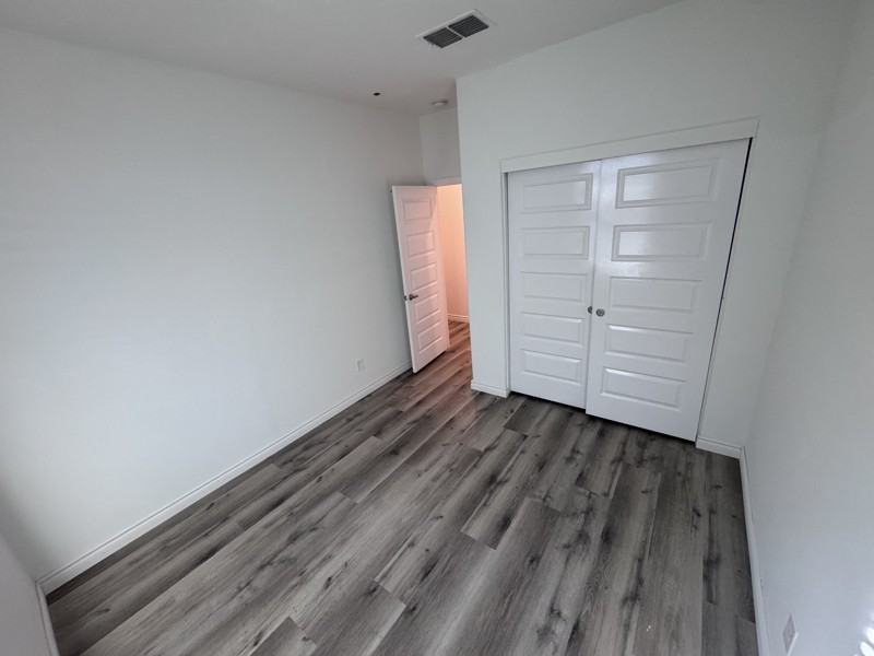 5018 Anaconda Ave - Photo 7 of 19