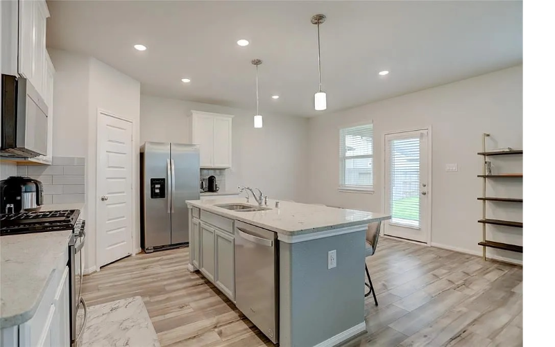 12304 Raekwon Way - Photo 6 of 15