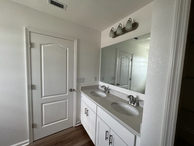 32186 Pond Apple Bnd - Photo 3 of 10