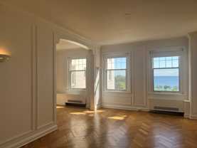 925 E Wells St - Photo 1 of 1