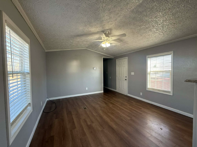 1236 N Oaklane Rd #296 - Photo 5 of 9