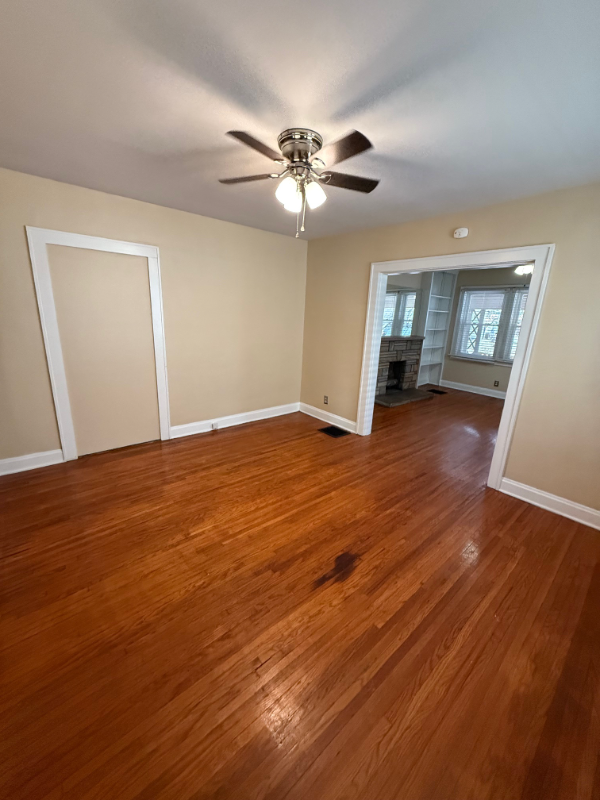 55 W Lakeview Ave #55 - Photo 5 of 20