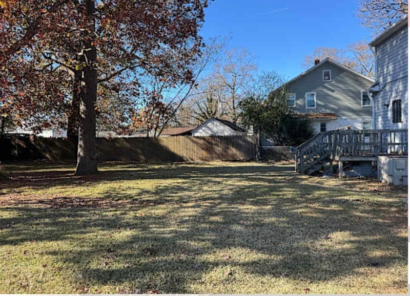 96 Dahlgren Ave - Photo 3 of 8