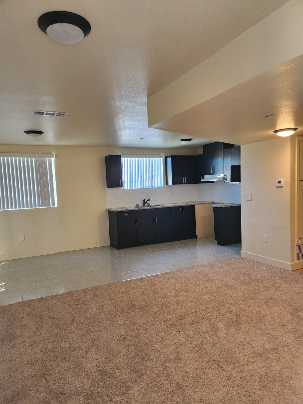 4828 Mckinley Ave - Photo 7 of 14