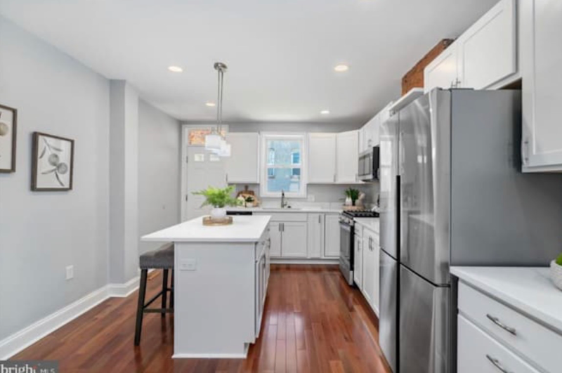 2815 Orleans St - Photo 3 of 6