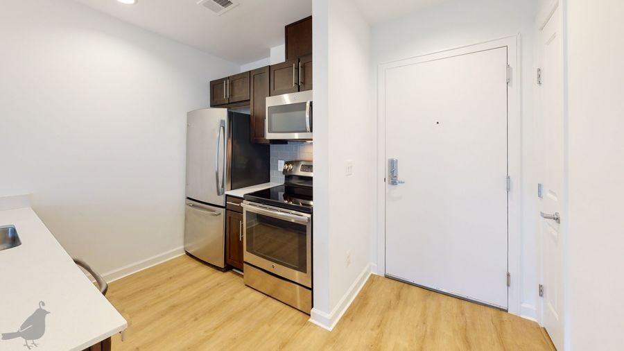 1115 H St Ne #303 - Photo 5 of 36