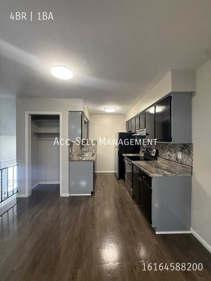 5231 Rich St - Photo 5 of 11