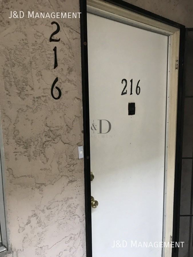 4260 44th St #216 - Photo 6 of 15