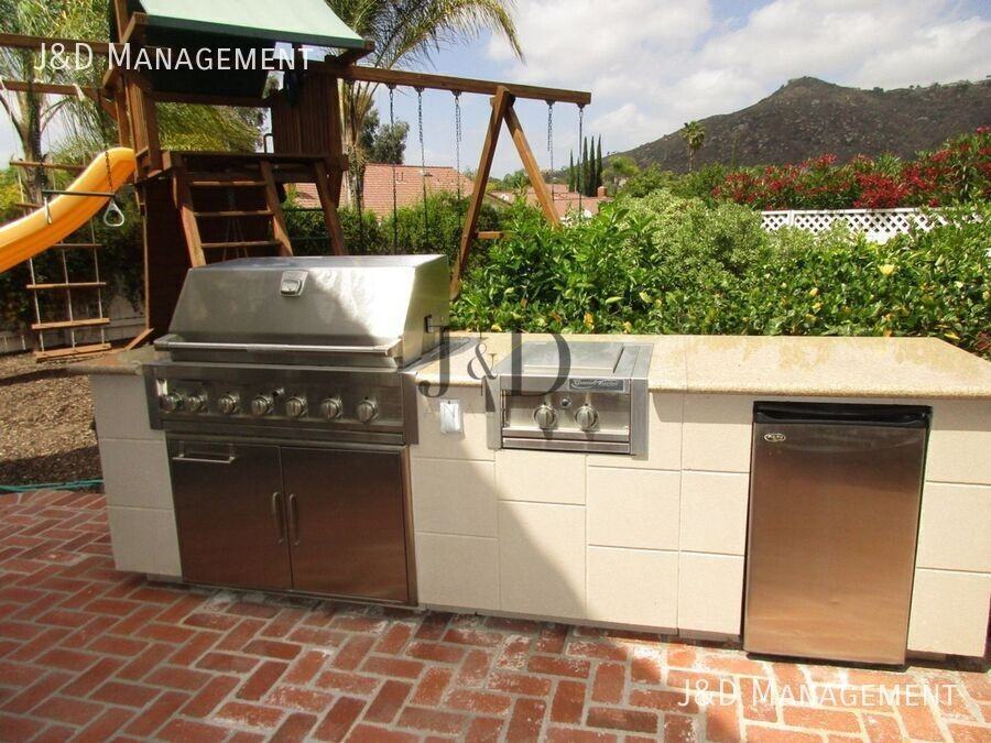 2676 Wind River Rd - Photo 7 of 8