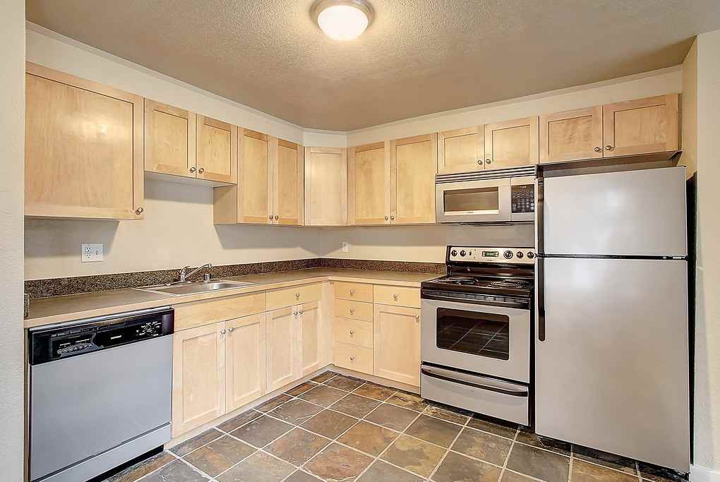 Corbella at Juanita Bay - Photo 6 of 51