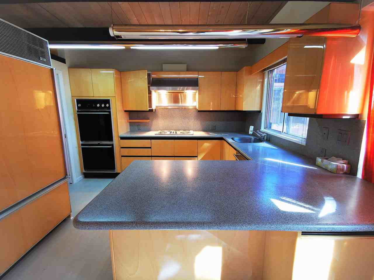 736 West 46th Avenue - Photo 3 of 22