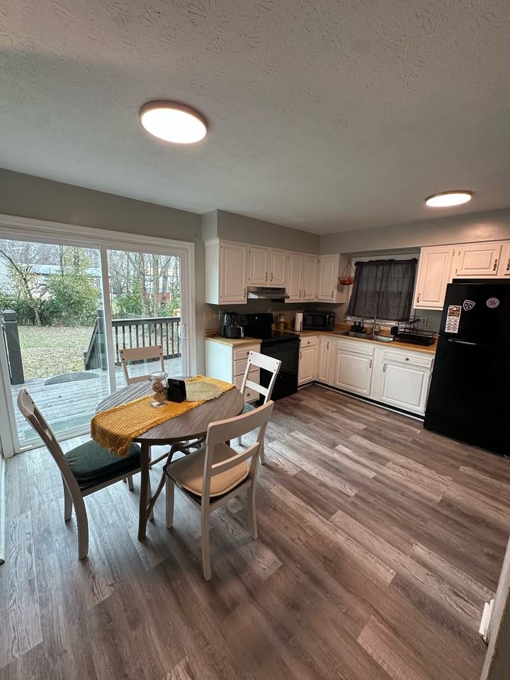 5209 Fisherman Ct #1 - Photo 5 of 21