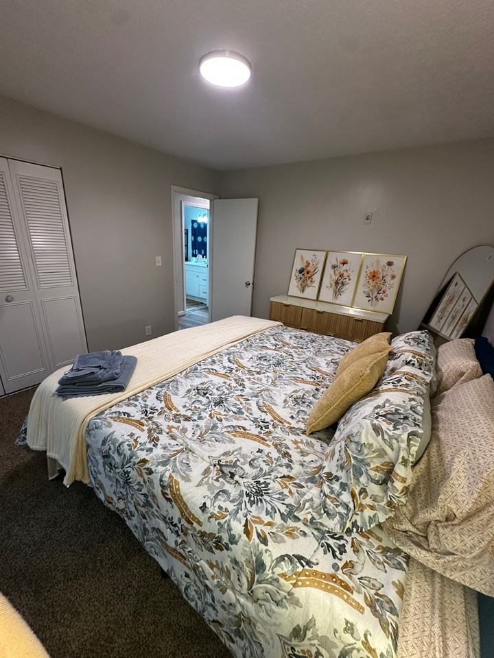 5209 Fisherman Ct #1 - Photo 6 of 21