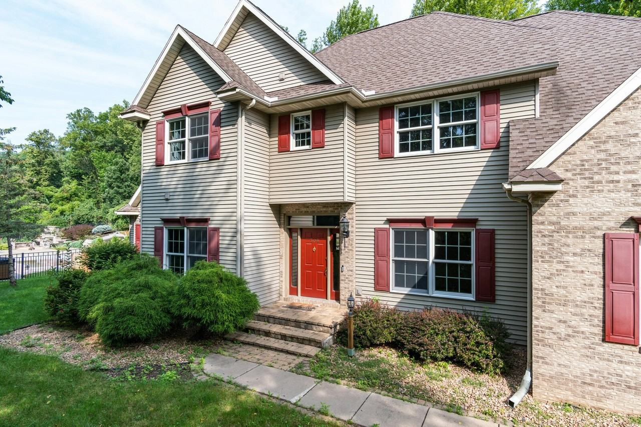 509 Green Coulee Rd - Photo 5 of 50