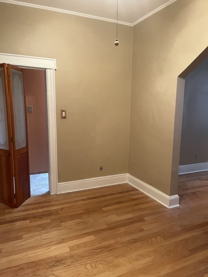 2128 Rene Ct #2ndFL - Photo 2 of 19