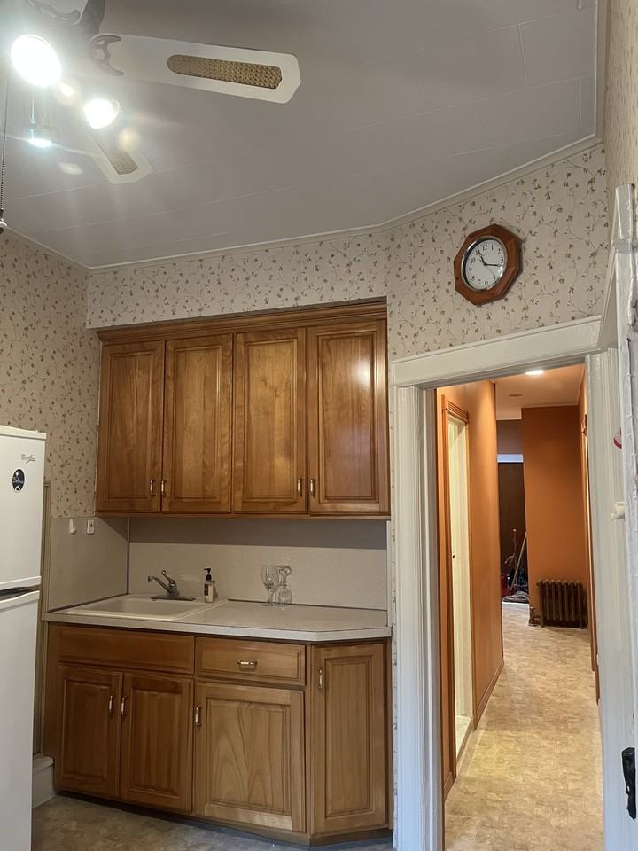 2128 Rene Ct #2ndFL - Photo 3 of 19