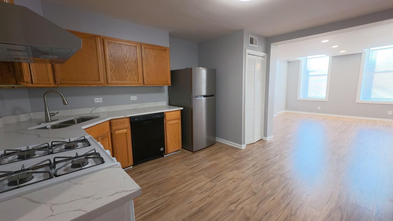 3307 S Wallace St #2F - Photo 6 of 14