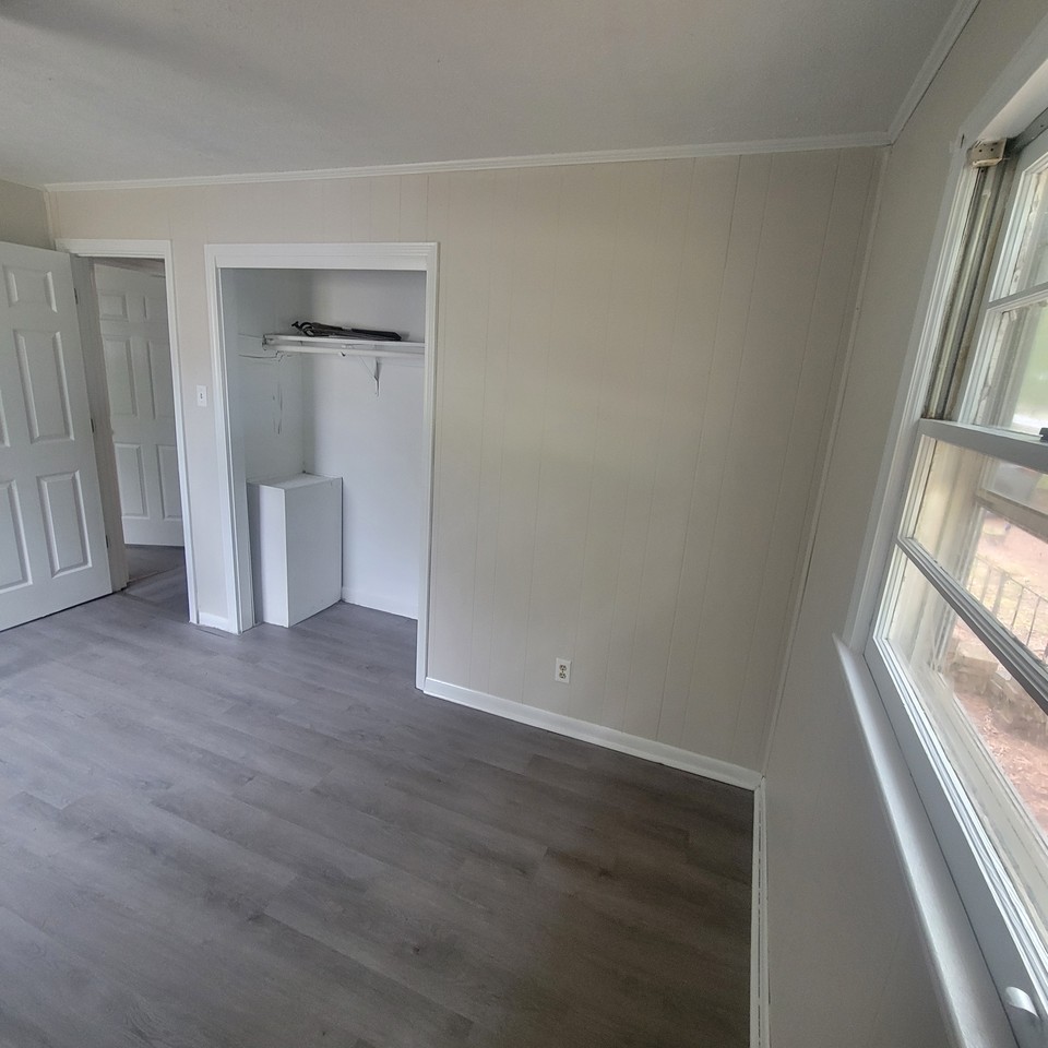 418 Pervie Bolick St #NA - Photo 6 of 9