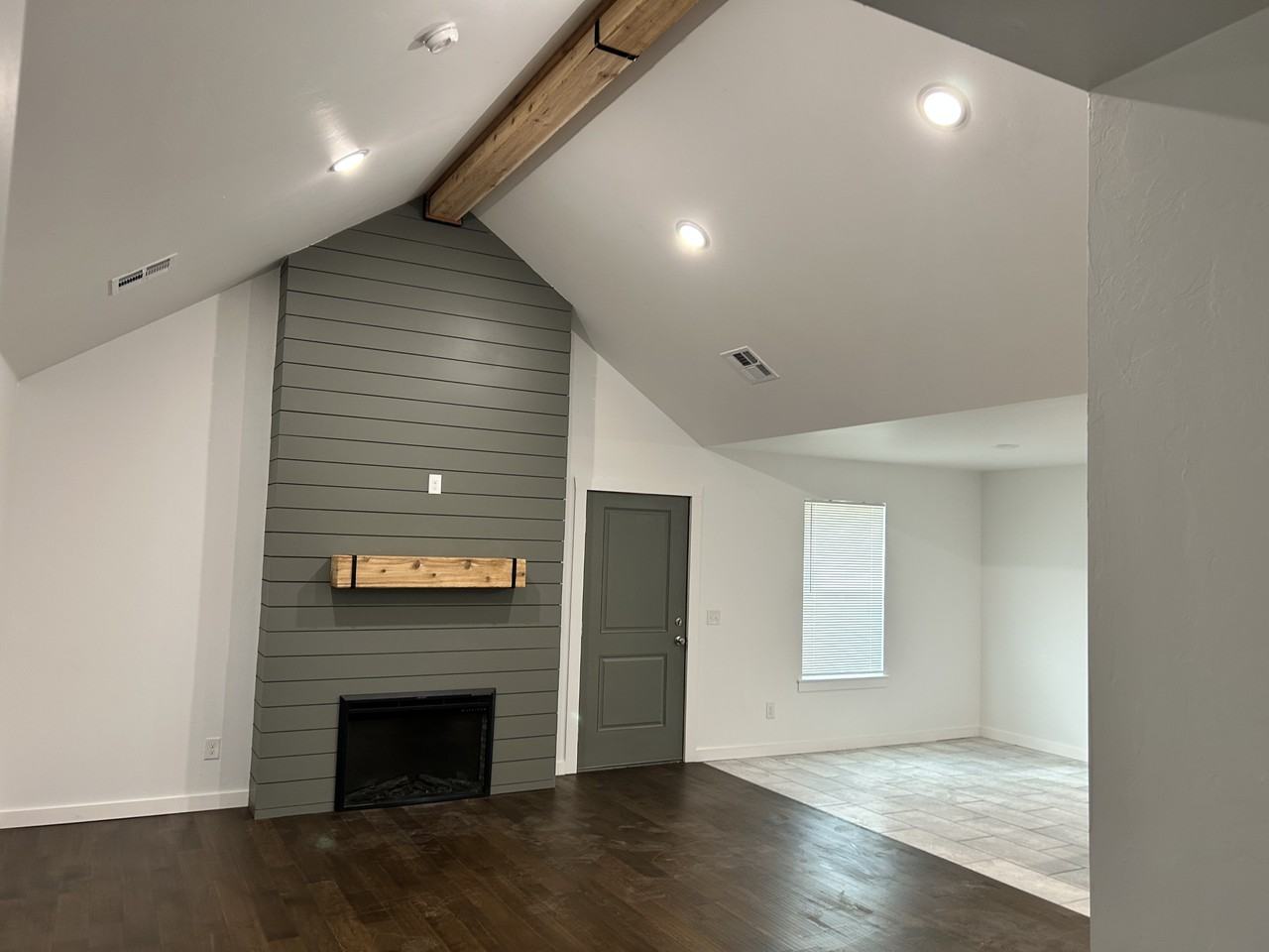 E Lincoln St #NA - Photo 3 of 8