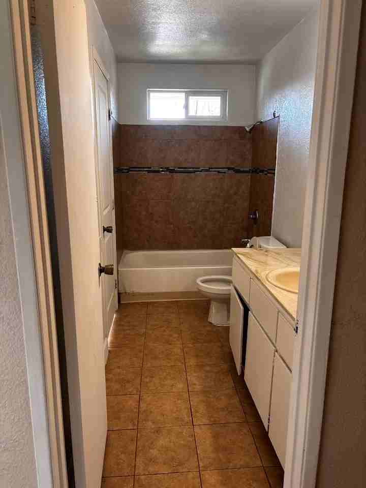 1395 Mcquesten Dr #C - Photo 2 of 23